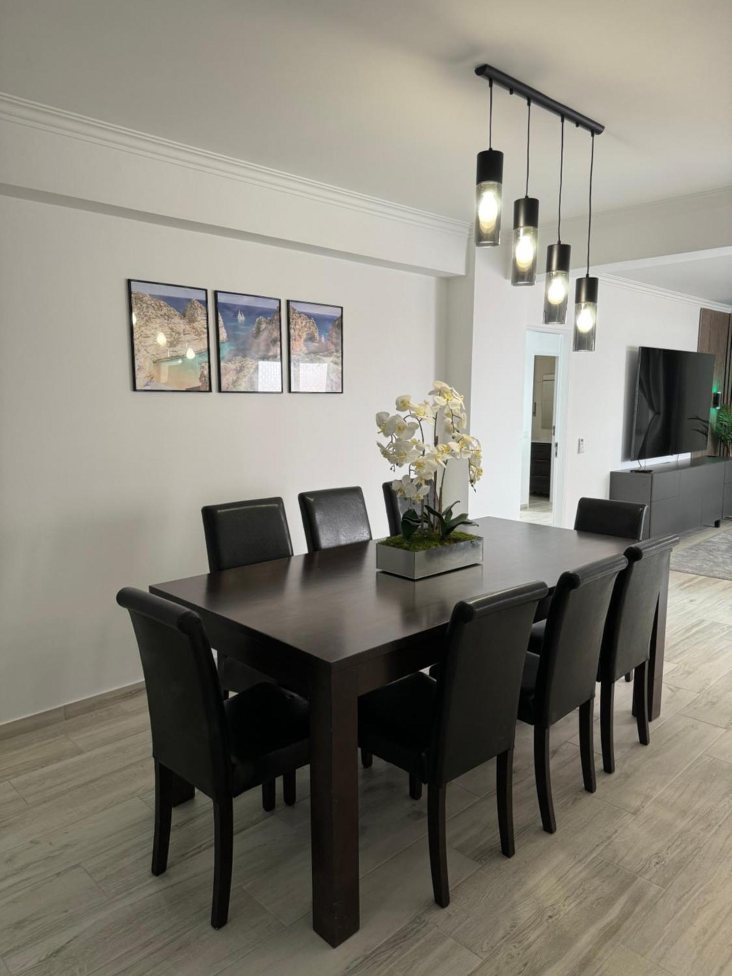 Princess Retreat Beautiful Modern Aprt 2 Min Walk From Quarteira Beach Exteriér fotografie