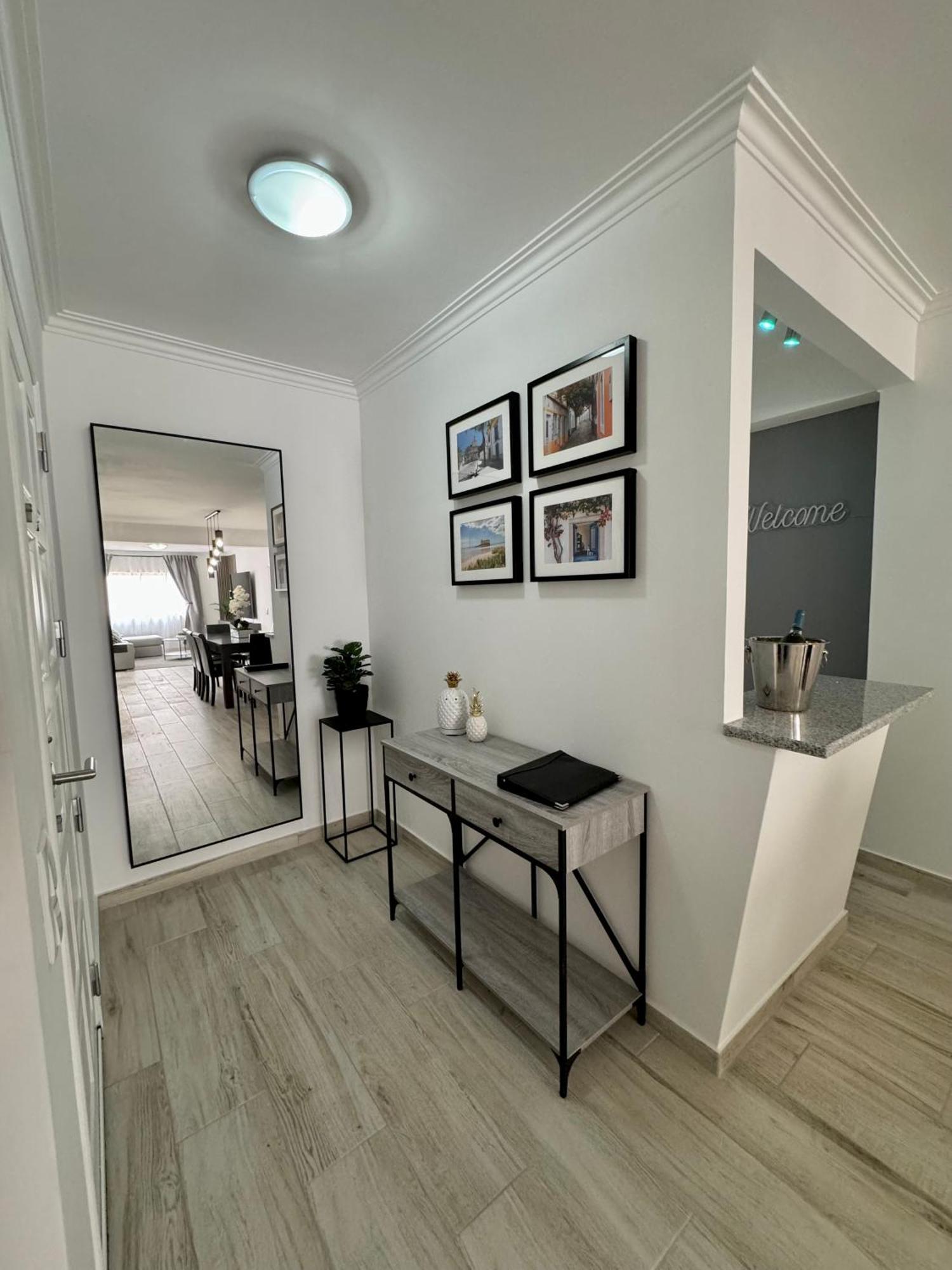 Princess Retreat Beautiful Modern Aprt 2 Min Walk From Quarteira Beach Exteriér fotografie